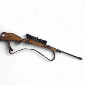 Weatherby – MK 5 7mm MAG w/ Optic *USED*